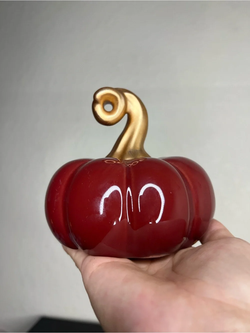 NEW Target Bullseyes Playground Set of 8 Medium & Small Ceramic Pumpkins